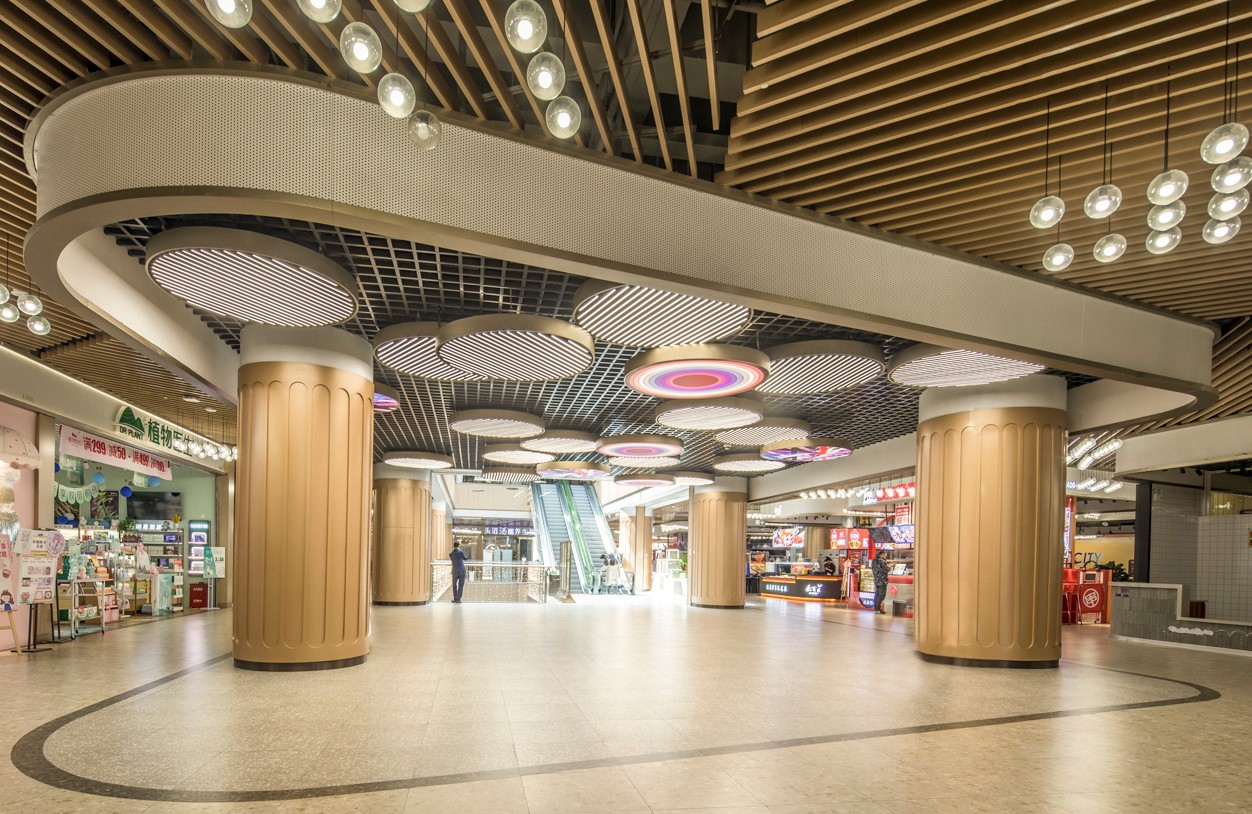 mg冰球突破布景音乐系统工程产品服务于上海漫乐城